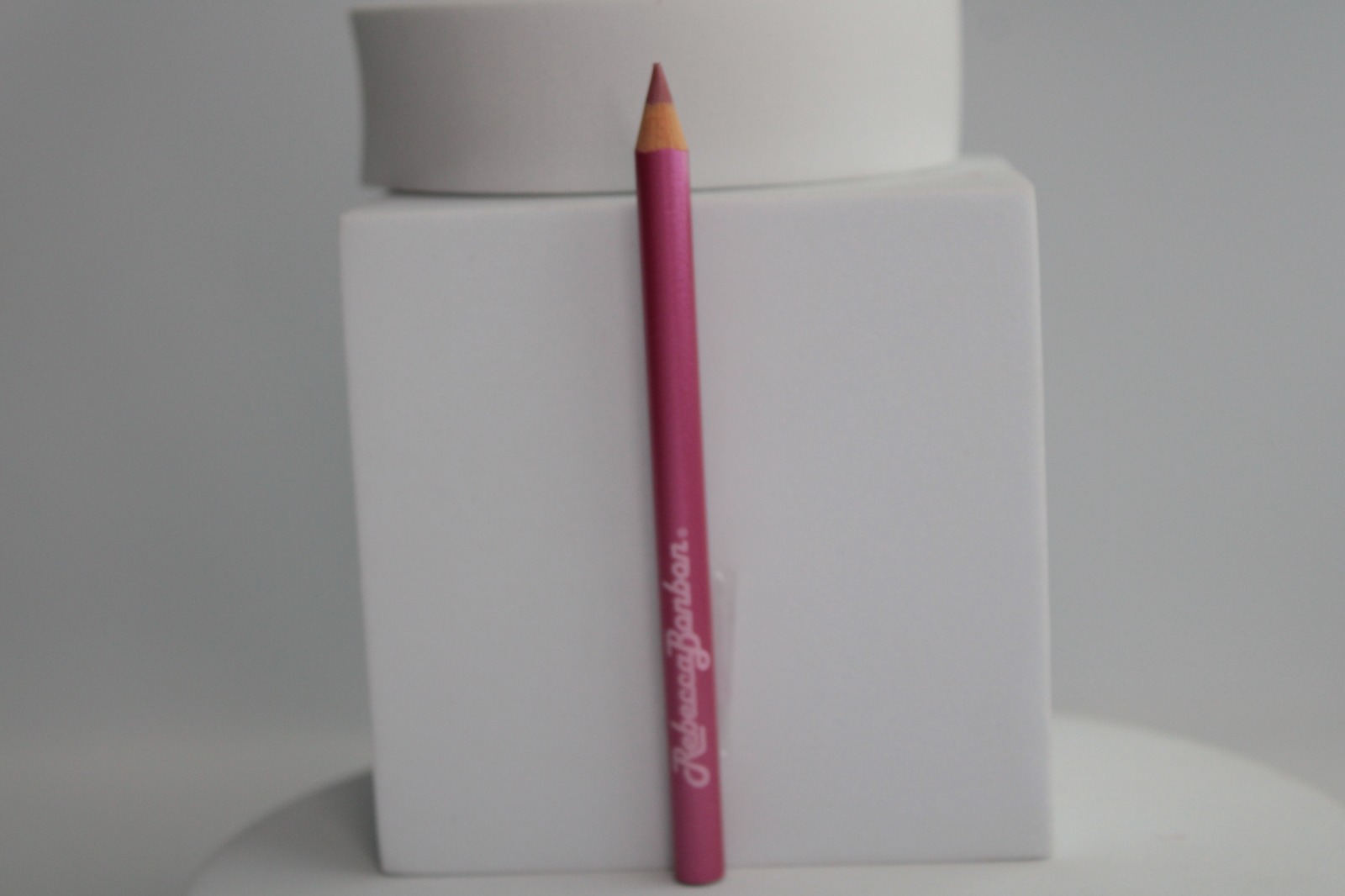 LAPIS DE BOCA REBECCA BONBON 1,1G (RB06) | UP - Imagem 3