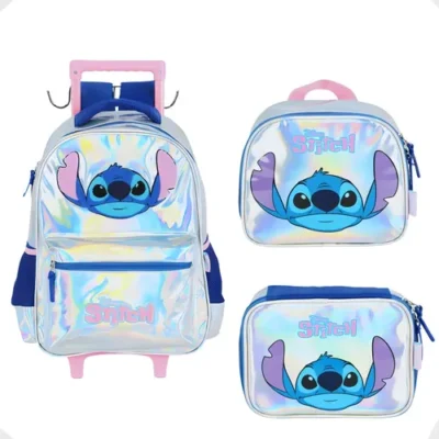 KIT MOCHILA COM RODAS STITCH HOLOGRAFICA PRATA E AZUL LUXCEL (IC41682SC1500UN) | LUXCEL